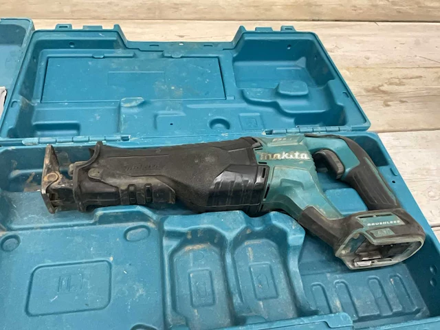 Makita l xt reciprozaag (2x) - afbeelding 4 van  5
