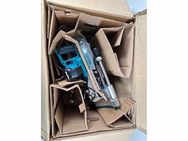Makita ls1219l afkortzaag met laser - 1800w - 305 x 30mm - afbeelding 3 van  3