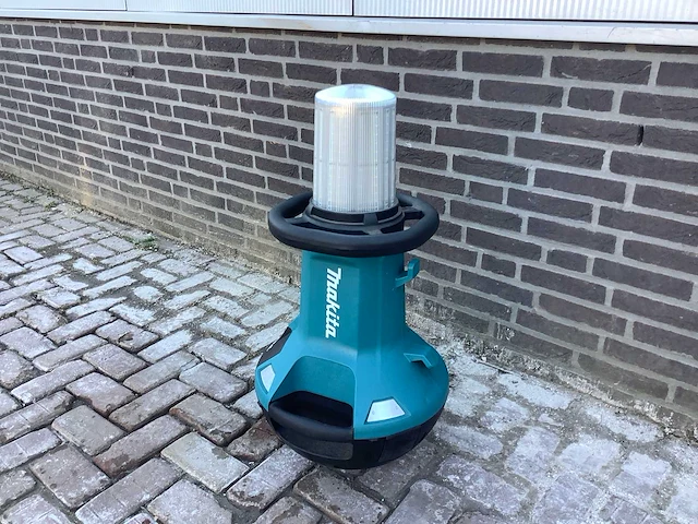 Makita nladml810 bouwlamp - afbeelding 8 van  8