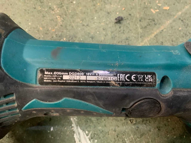 Makita rechte slijper - afbeelding 4 van  4