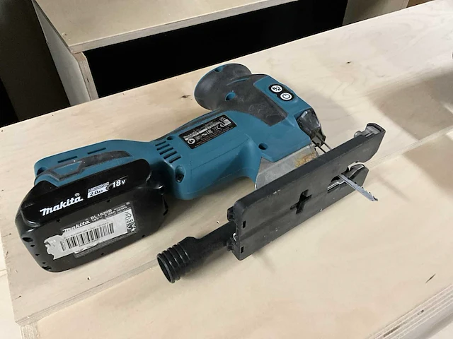 Makita recipro-en decoupeerzaag - afbeelding 7 van  9