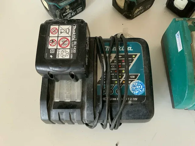 Makita schroefboormachine (2x) - afbeelding 4 van  5