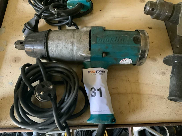 Makita slagmoersleutel (2x) - afbeelding 2 van  5