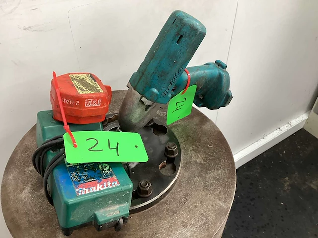 Makita slagschroefmachine 3/8 boormachine - afbeelding 2 van  3