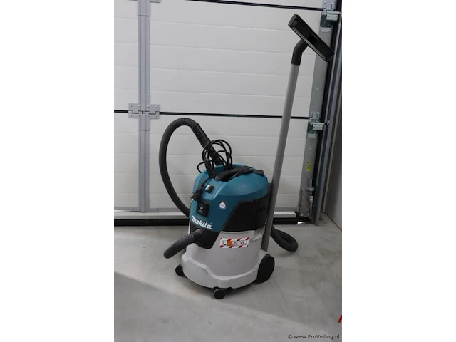 Makita stofzuiger vc2512l - afbeelding 1 van  4