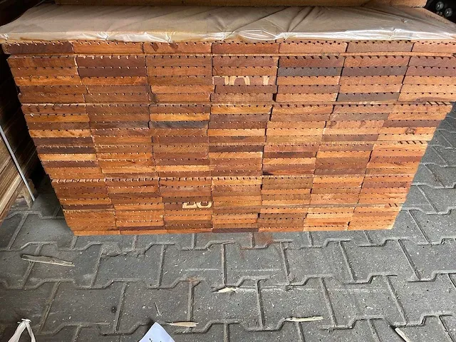 Makka kabbes vlonderplanken 21x143mm, lengte 125cm (189x) - afbeelding 3 van  3