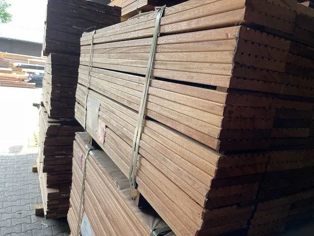 Makka kabbes vlonderplanken 21x143mm, lengte 155cm (159x) - afbeelding 2 van  3