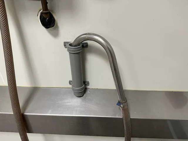 Makombi - fb10-24 - waterdoseer apparaat - afbeelding 3 van  4
