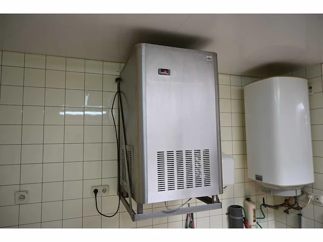 Makombi bkm 55 rvs chiller - afbeelding 1 van  5