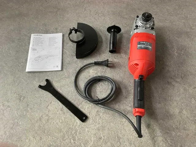 Maktec - mt902 - haakse slijper - afbeelding 4 van  8
