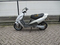 Malaguti - bromscooter oldtimer - phantom f12 lc 2 takt - scooter - afbeelding 1 van  11
