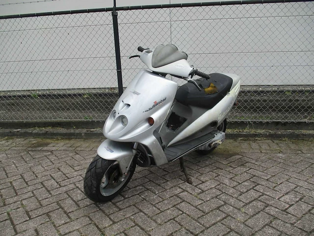 Malaguti - bromscooter oldtimer - phantom f12 lc 2 takt - scooter - afbeelding 4 van  11