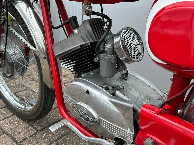 Malaguti - oldtimer - racer - sport 71 - afbeelding 10 van  14