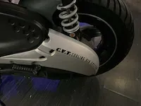Malaguti bromscooter firefox f15 lc jos verstappen bromscooter - afbeelding 2 van  20
