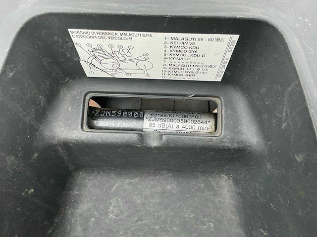 Malaguti kymco scooter - afbeelding 7 van  15