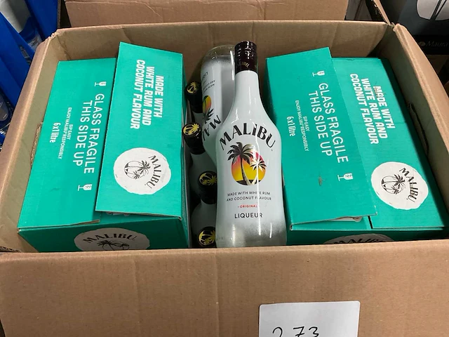 Malibu rum - afbeelding 3 van  6
