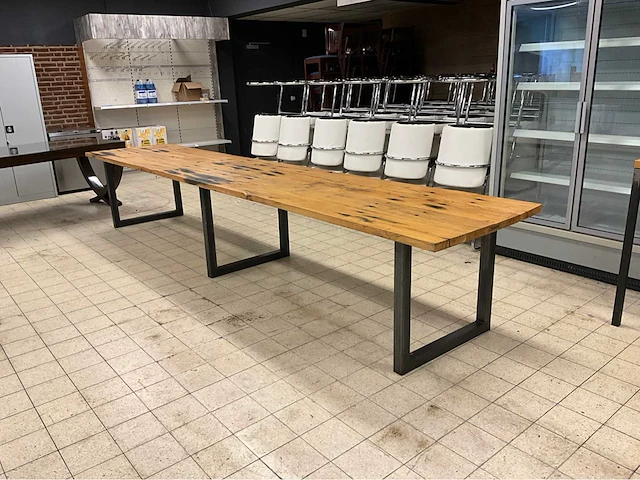 Mammoettafels eikenhouten restauranttafel - afbeelding 6 van  13