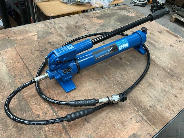 Mammuth cp700 hydraulische handpomp - afbeelding 1 van  5