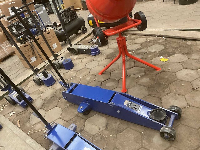 Mammuth fj10h garagekrik - afbeelding 1 van  5
