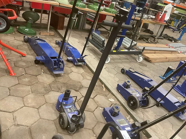 Mammuth fj40aht garagekrik - afbeelding 2 van  5