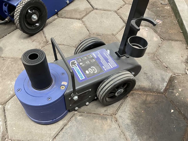 Mammuth fj40aht garagekrik - afbeelding 4 van  5