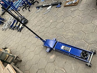 Mammuth garagekrik - afbeelding 1 van  5