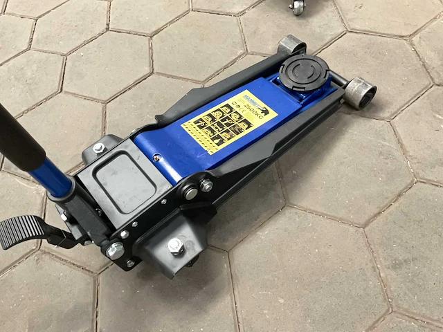 Mammuth jg25sl garagekrik - afbeelding 2 van  4