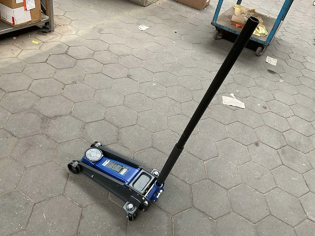 Mammuth jg30n garagekrik - afbeelding 2 van  4