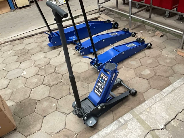 Mammuth jg30slt garagekrik - afbeelding 2 van  4