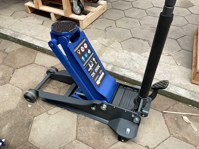 Mammuth jg30slt garagekrik - afbeelding 3 van  4