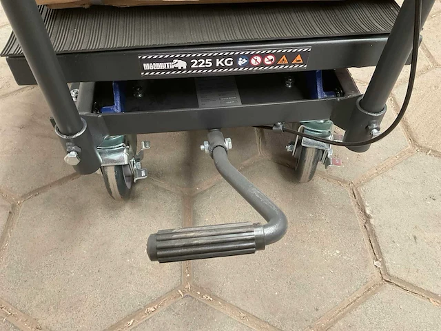 Mammuth lt22l heftafel verrijdbaar - afbeelding 4 van  8