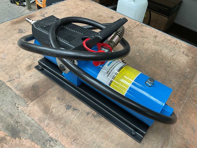 Mammuth luchthydraulische voetpomp - afbeelding 4 van  5