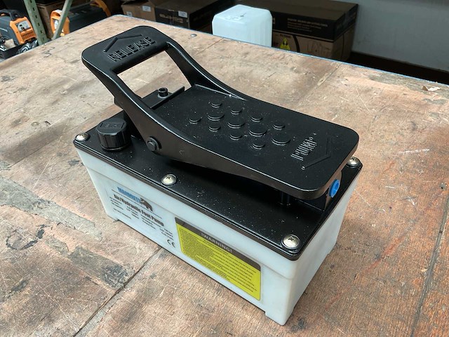 Mammuth luchthydraulische voetpomp - afbeelding 2 van  5