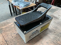 Mammuth luchthydraulische voetpomp - afbeelding 3 van  5