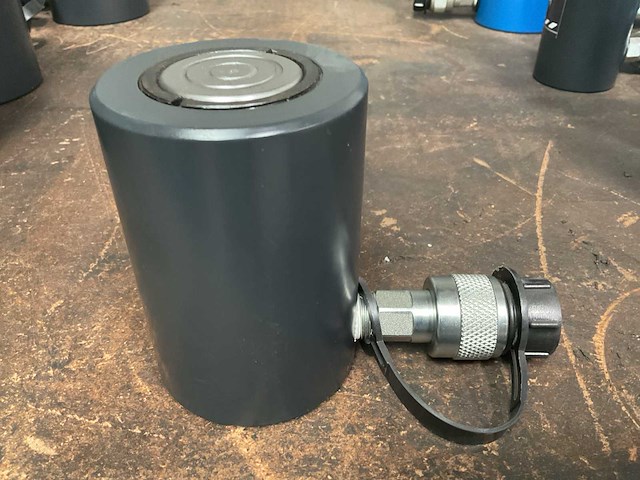 Mammuth mc1050 hydraulische cylinder - afbeelding 2 van  3