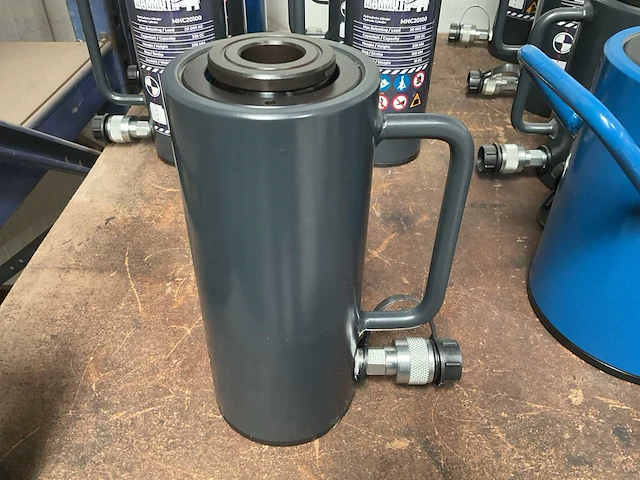 Mammuth mhc20100 hydraulische cylinder - afbeelding 2 van  3
