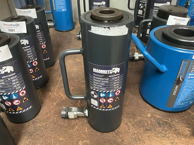 Mammuth mhc20150 hydraulische cylinder - afbeelding 1 van  3