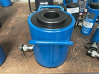 Mammuth mhc3050 hydraulische cylinder - afbeelding 1 van  3