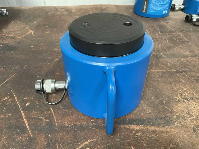 Mammuth mpc10050 hydraulische cylinder - afbeelding 1 van  3