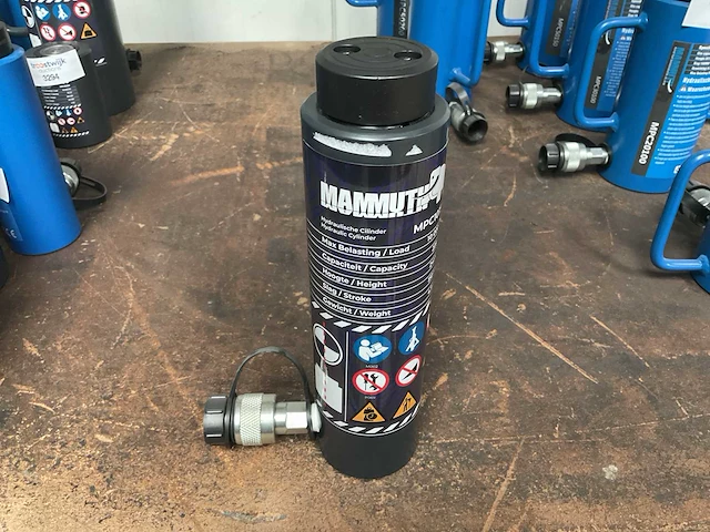 Mammuth mpc10150 hydraulische cylinder - afbeelding 1 van  3