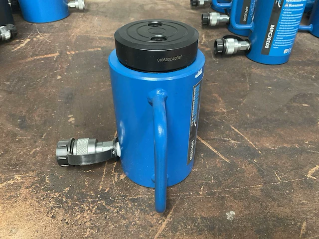 Mammuth mpc2050 hydraulische cylinder - afbeelding 1 van  3