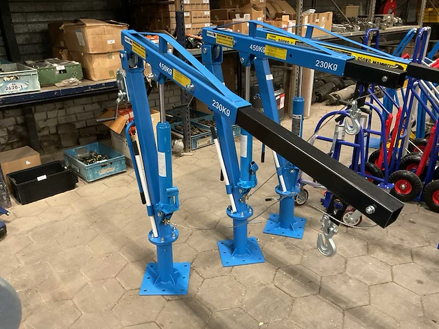 Mammuth werkplaatskraan - afbeelding 1 van  3