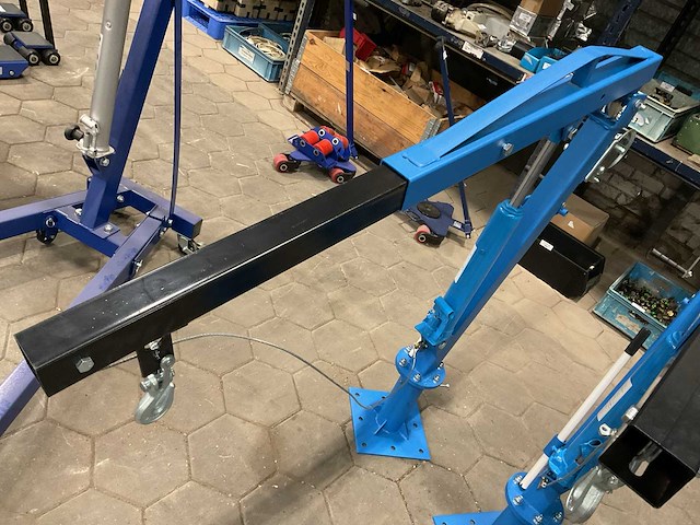 Mammuth werkplaatskraan - afbeelding 3 van  3