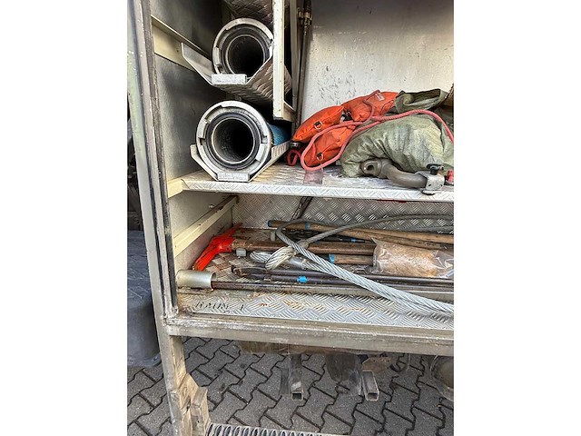 Man - 19-281 4x4 - brandweerwagen - afbeelding 39 van  61