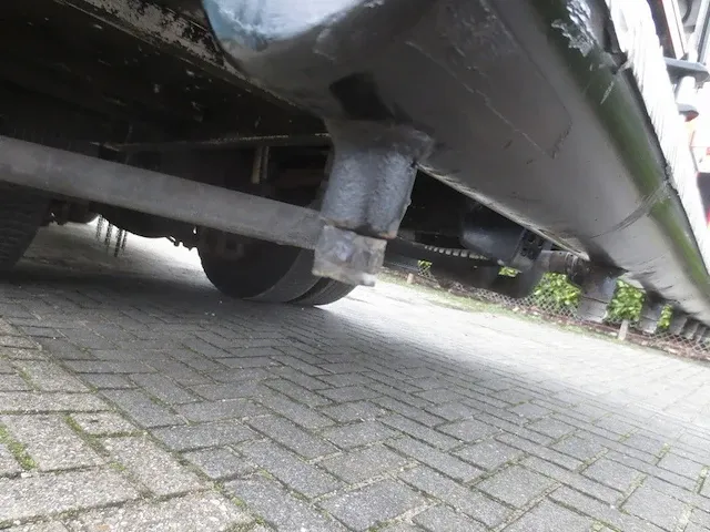 Man - 19.364 - brandweerwagen - afbeelding 7 van  26