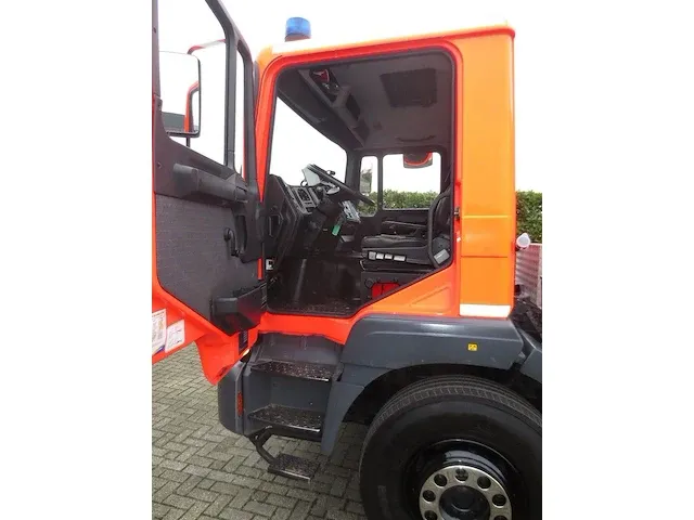 Man - 19.364 - brandweerwagen - afbeelding 26 van  26