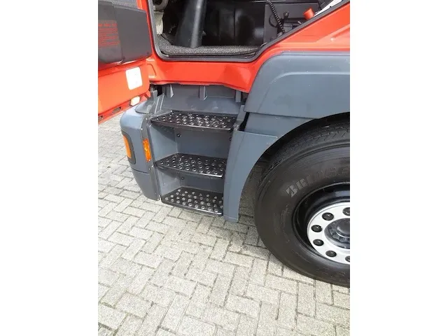 Man - 27-fnl-g - brandweerwagen - afbeelding 3 van  19