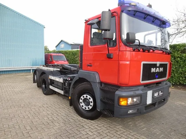 Man - 27-fnl-g - brandweerwagen - afbeelding 11 van  19
