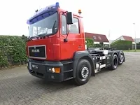 Man - 27-fnl-g - brandweerwagen
