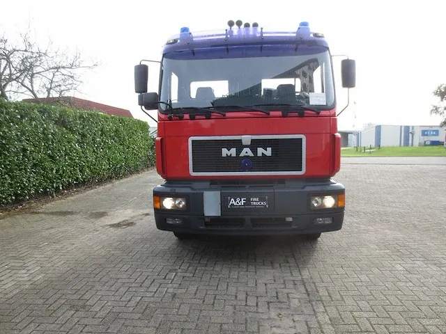 Man - 27-fnl-g - brandweerwagen - afbeelding 12 van  19